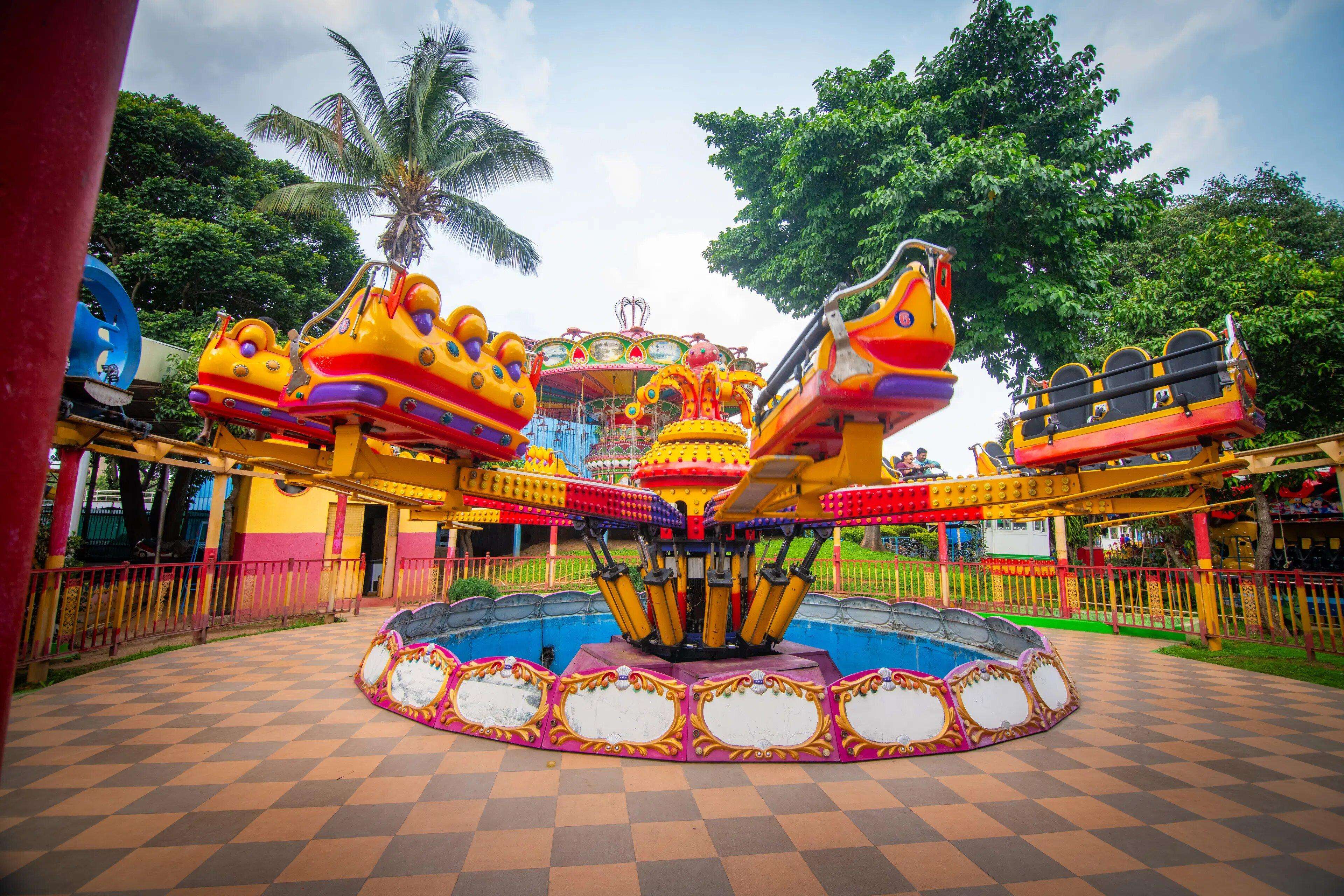 Fun World Amusement Park