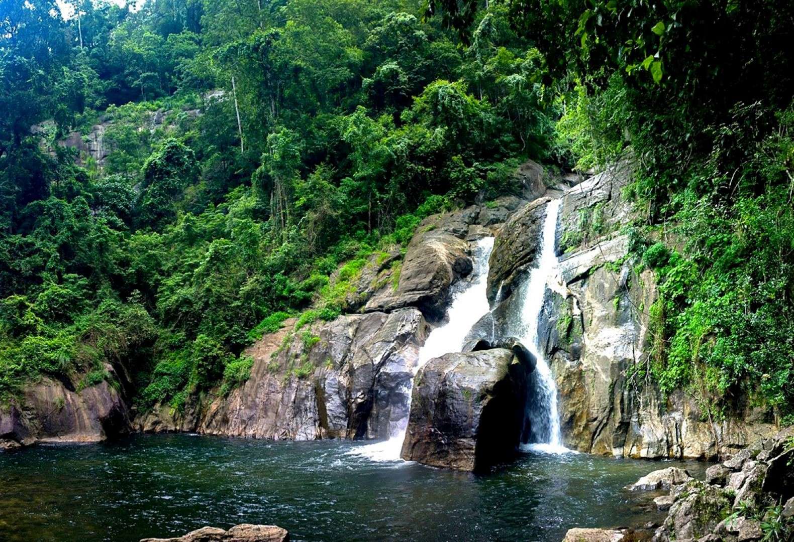 Meenmutty Waterfalls