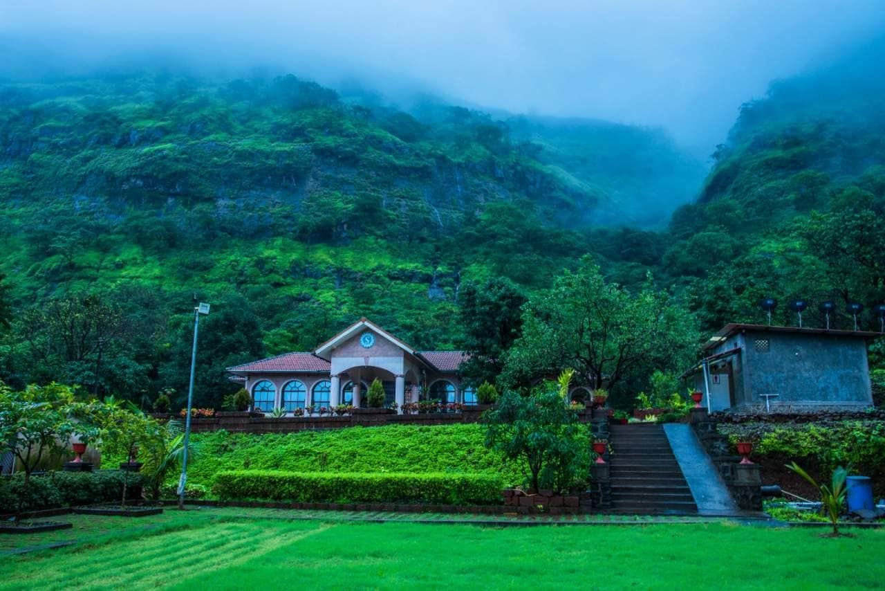 Shivraj Palace Resort