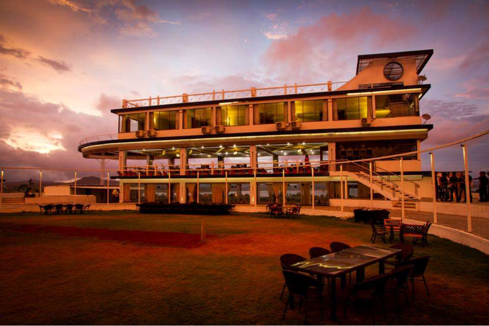 Seeyona Yacht Resort