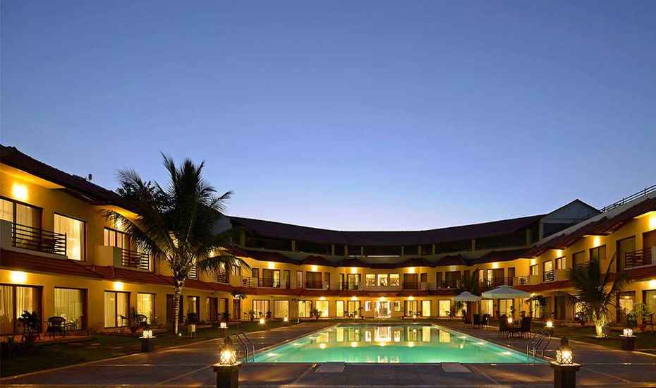 U Tropicana Beach Resort, Alibaug