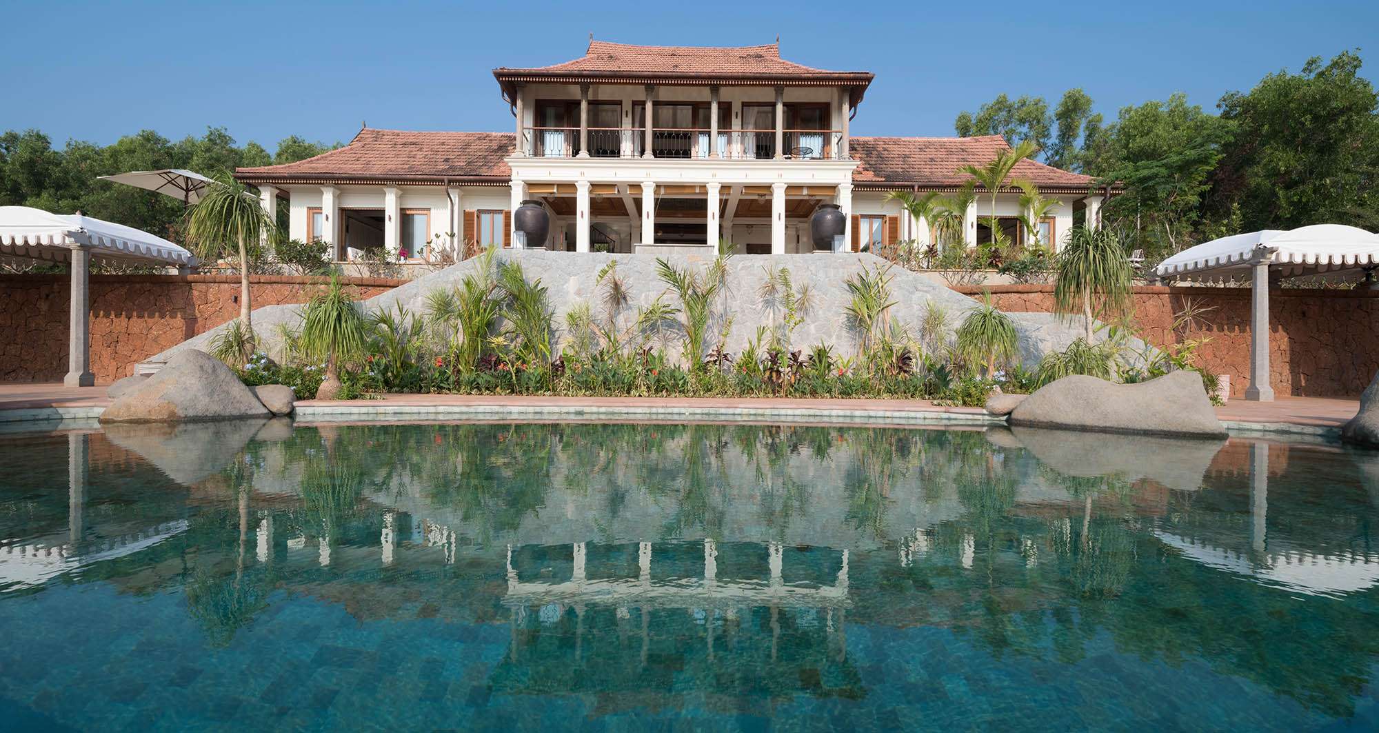 Kahani Paradise Resort