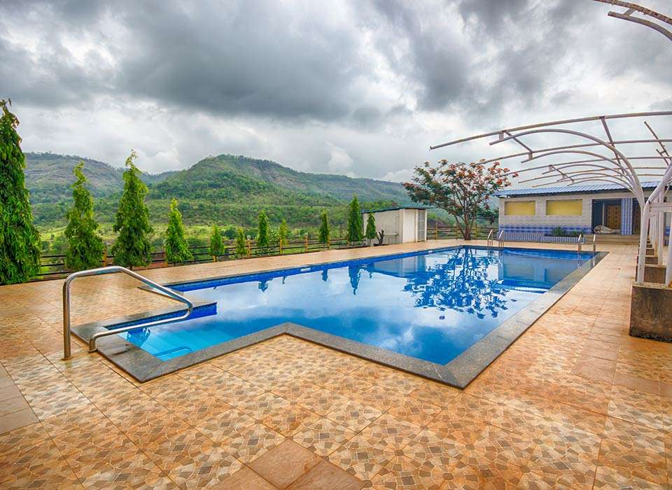 Dreamland Farms Resort