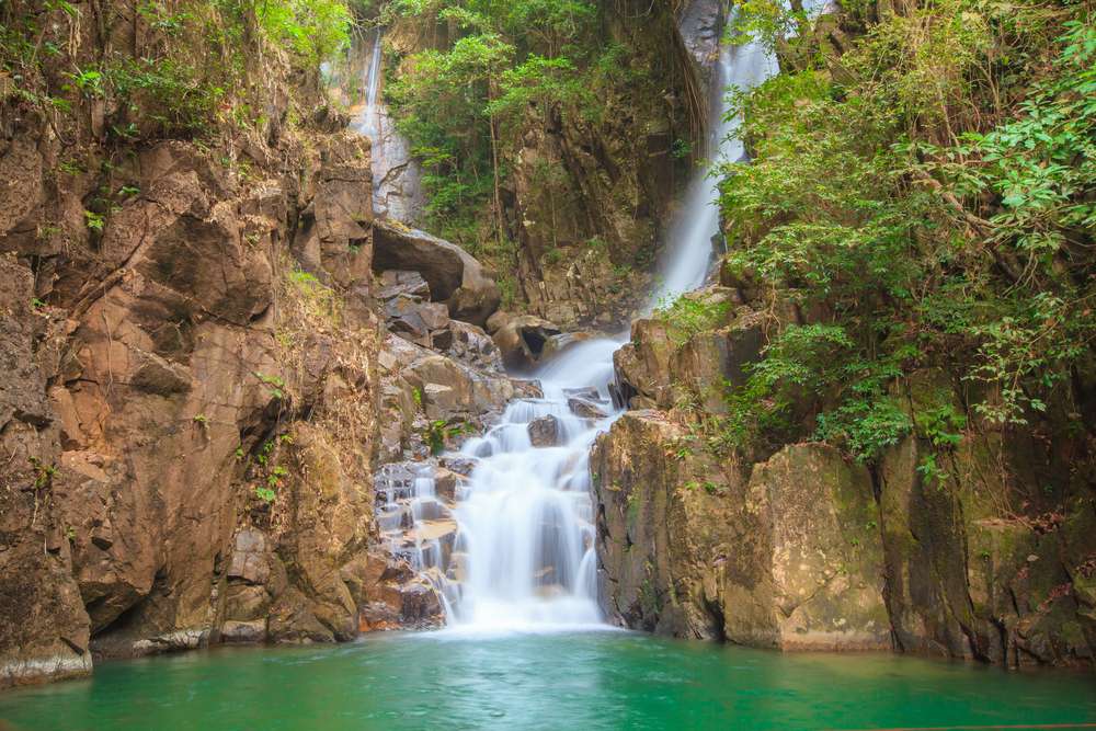 Visit Namtok Phlio National Park