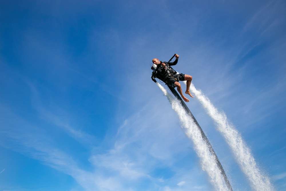 Water Jet Pack in Dubai | Save 15% & Book Online