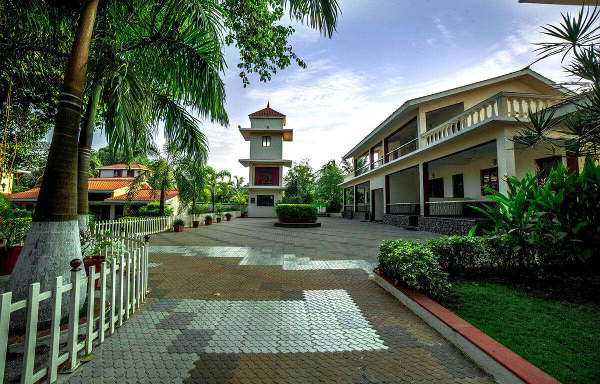 Paradise Villas & Resort