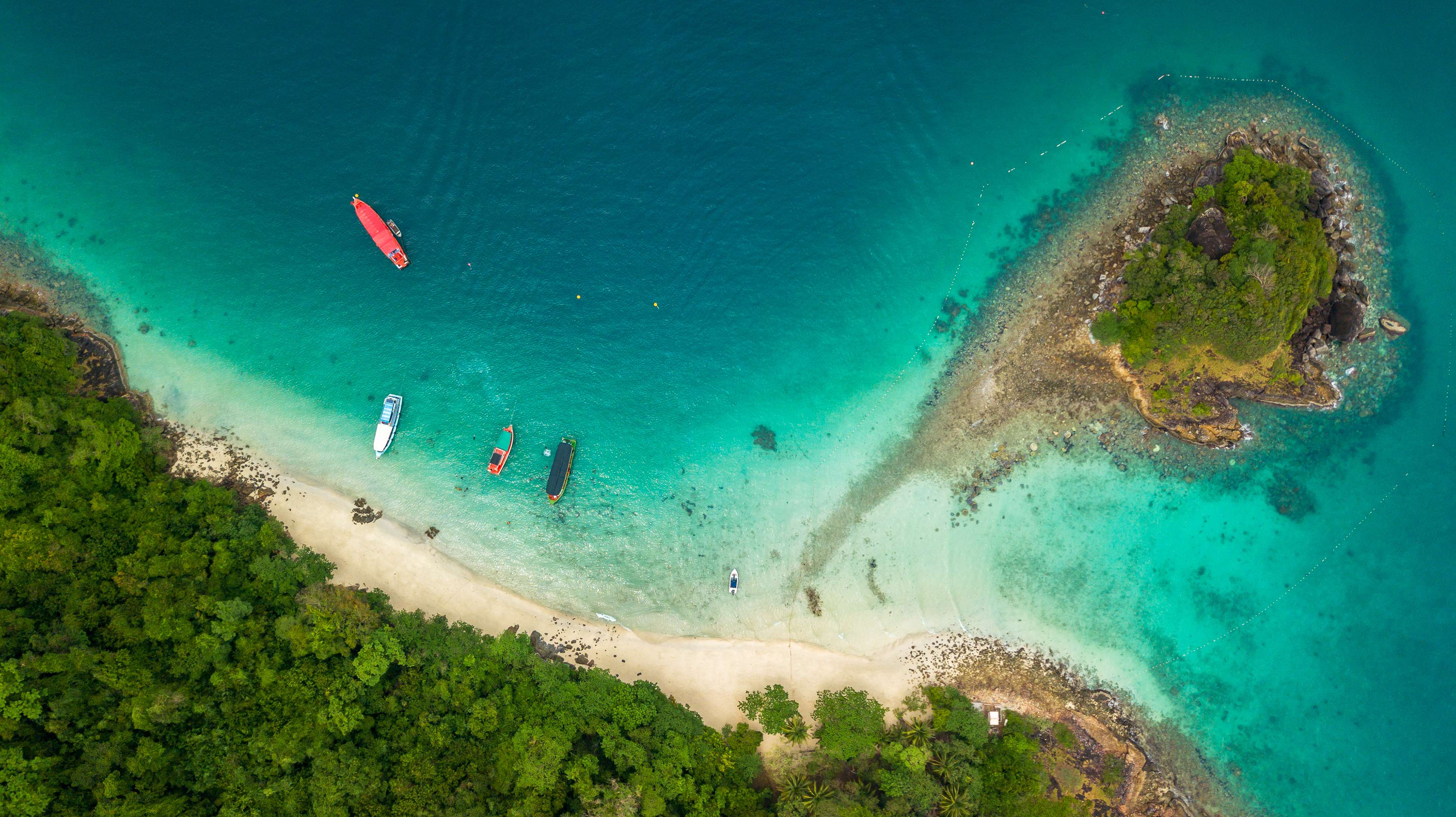 Island Hopping in Pattaya, Book Now & Save Flat 23%