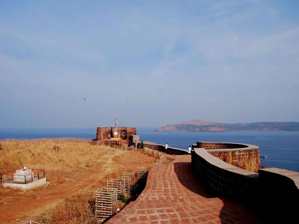 Ratnadurga Fort