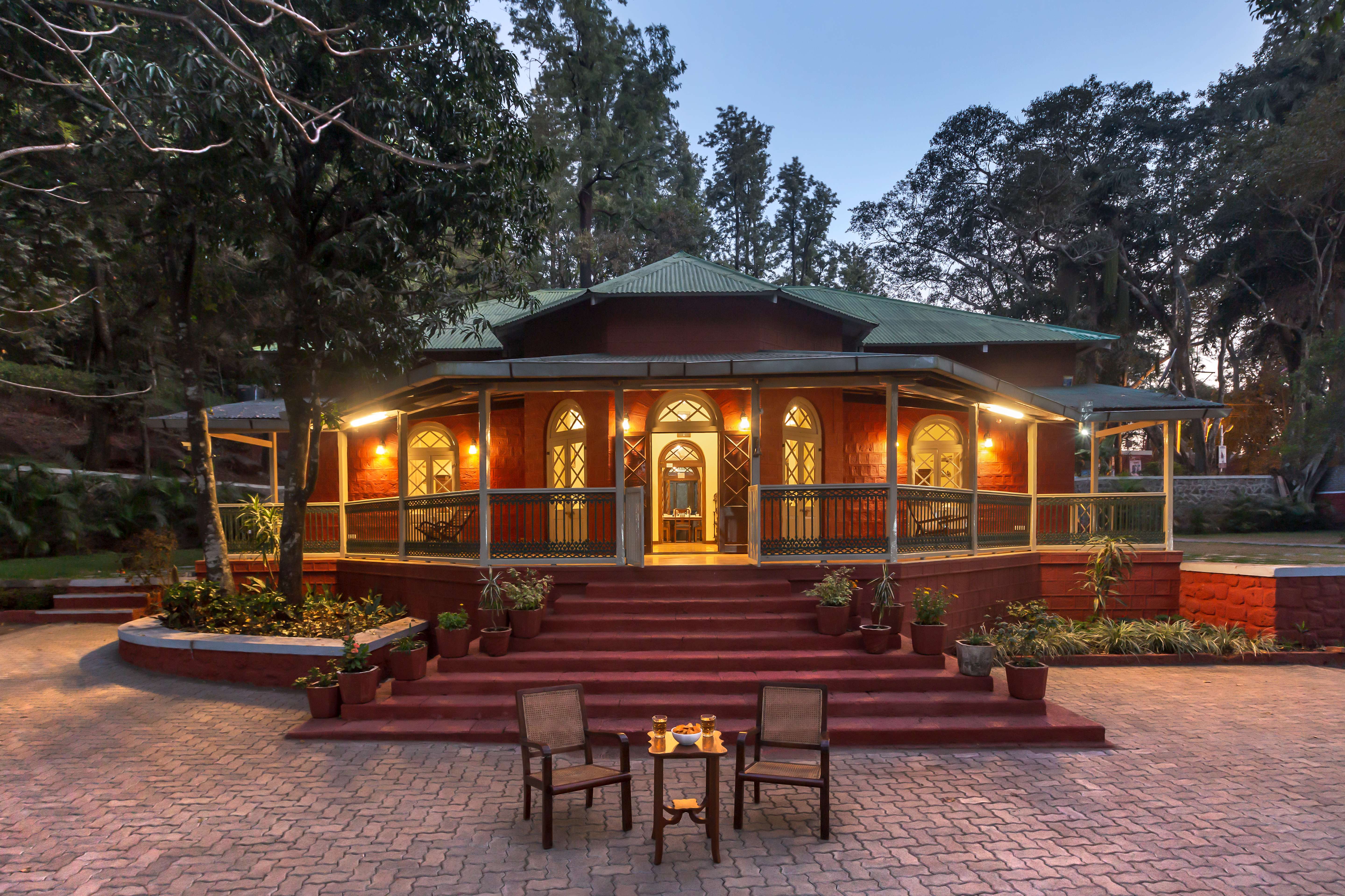 Villa in Panchgani | Book Online & Save 21%