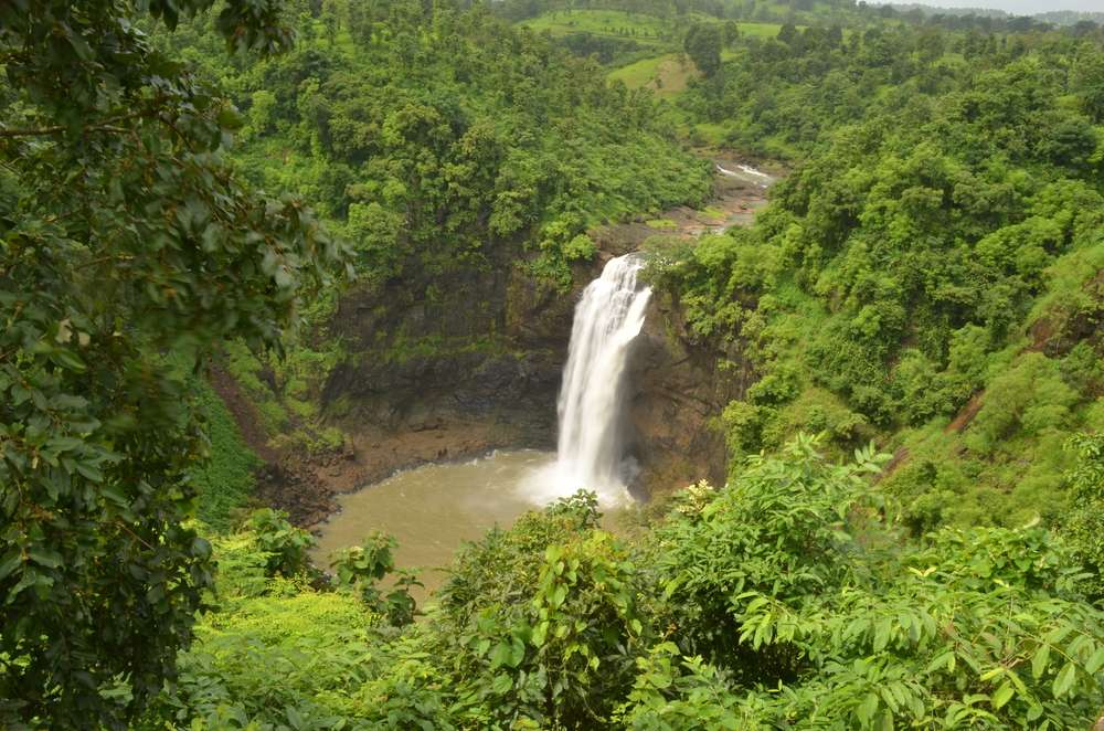 Dabhosa Waterfall