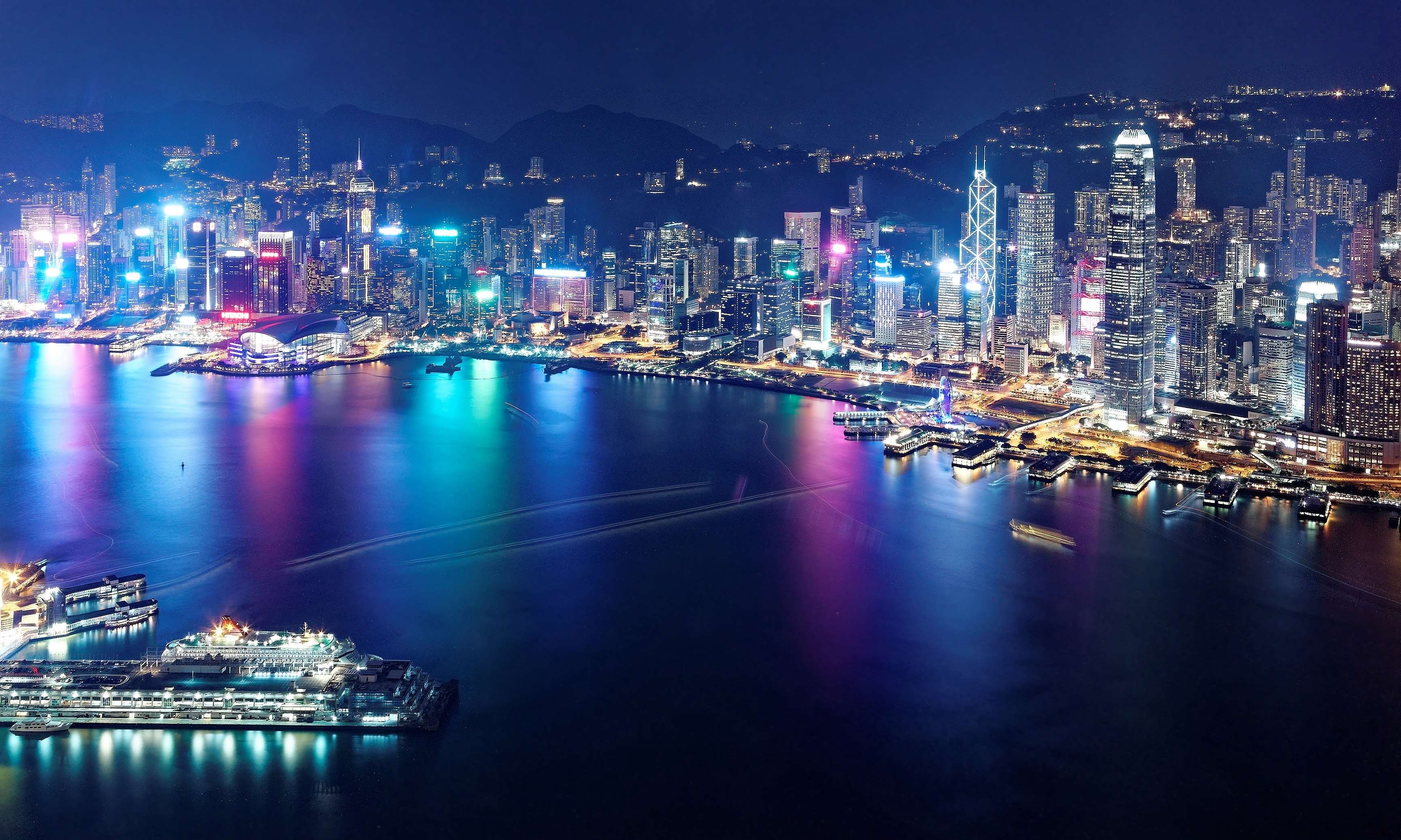 Star Ferry Harbour Tour, Hong Kong @ Flat 22% off