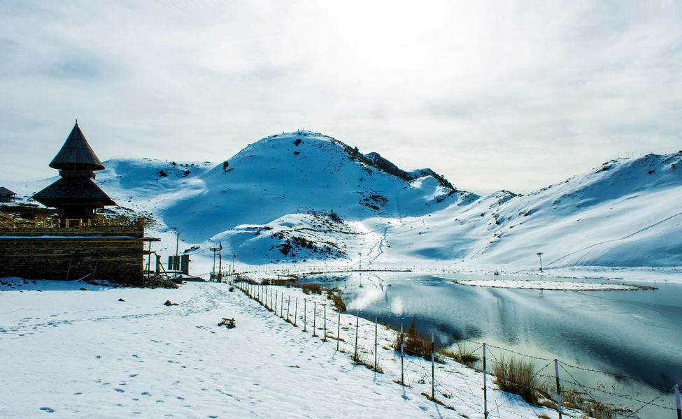 Prashar Lake Trek