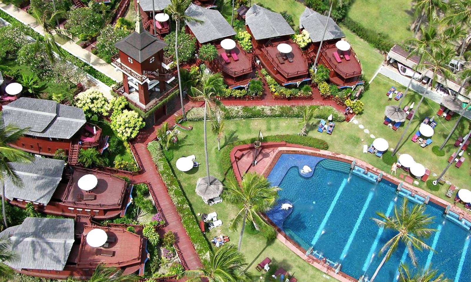 Imperial Boat House Beach Resort