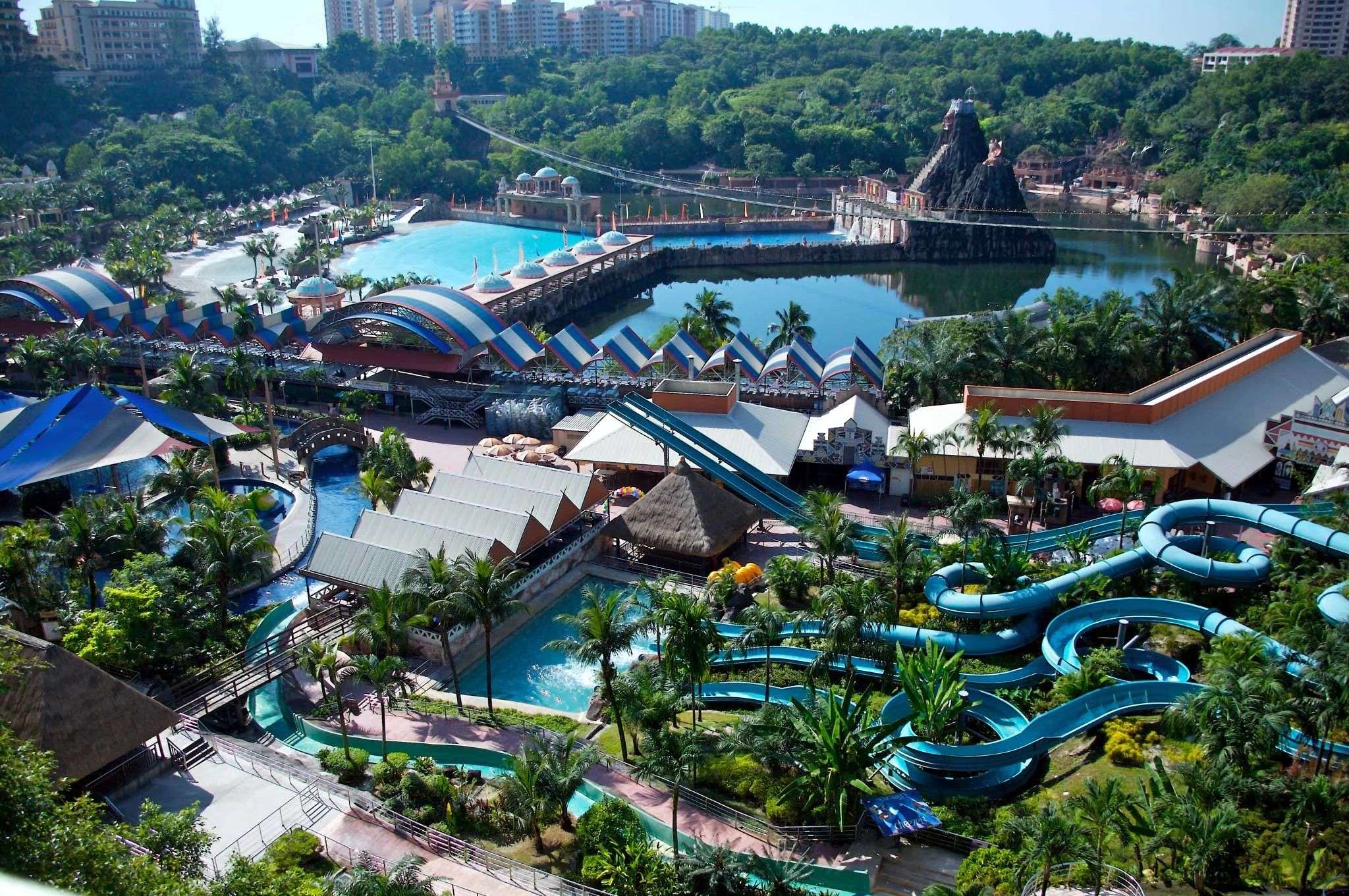 Make the Best Memories at Sunway Lagoon Theme Park