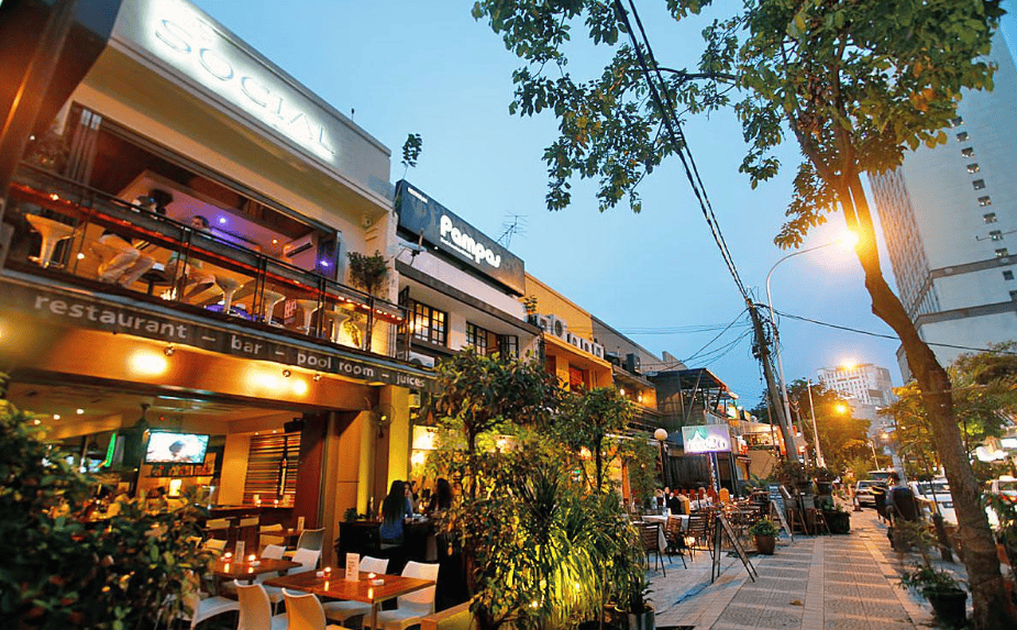 Go Bar-Hoping at Bukit Bintang