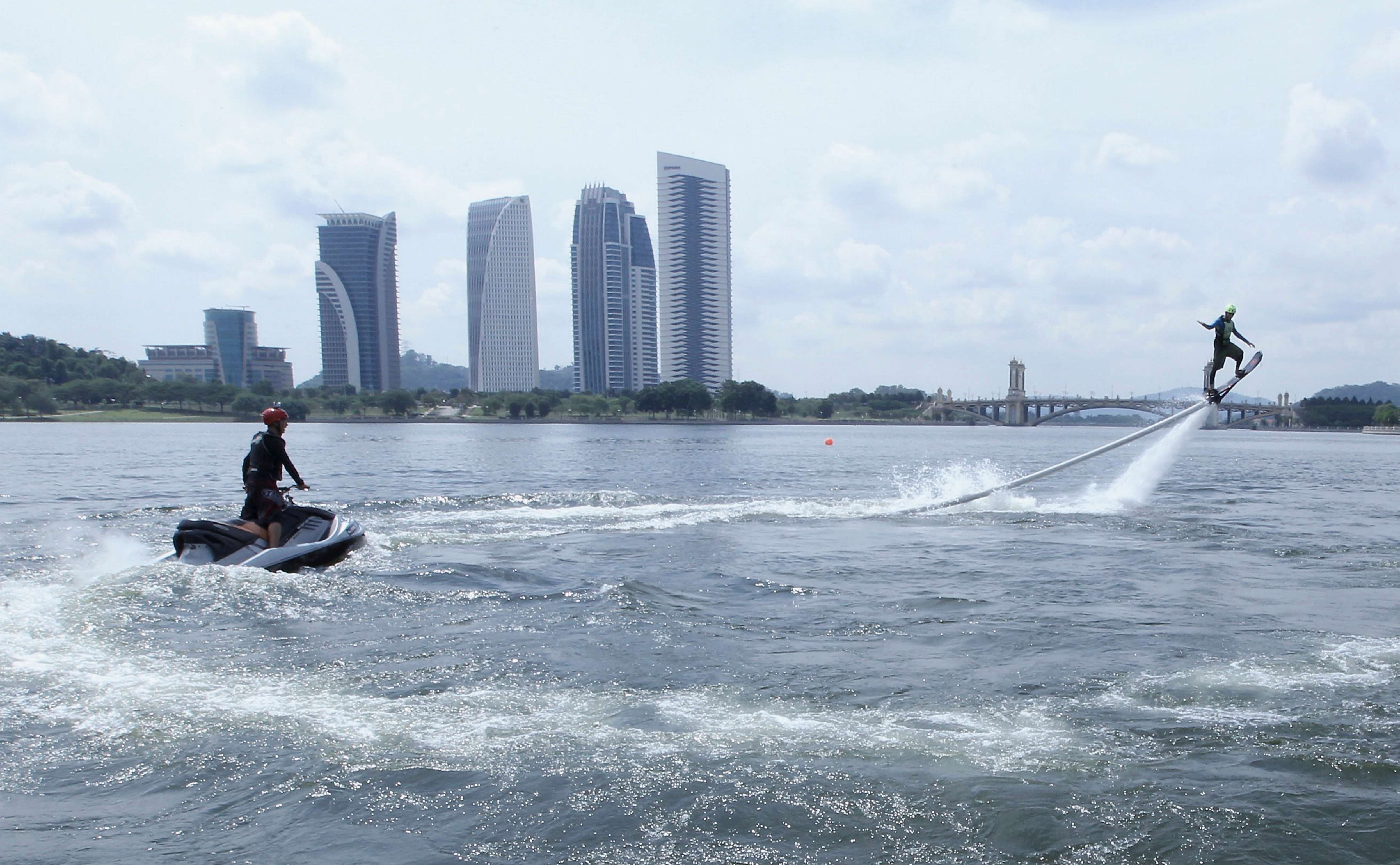 Try hands-on Flyboarding at Lake Putrajaya