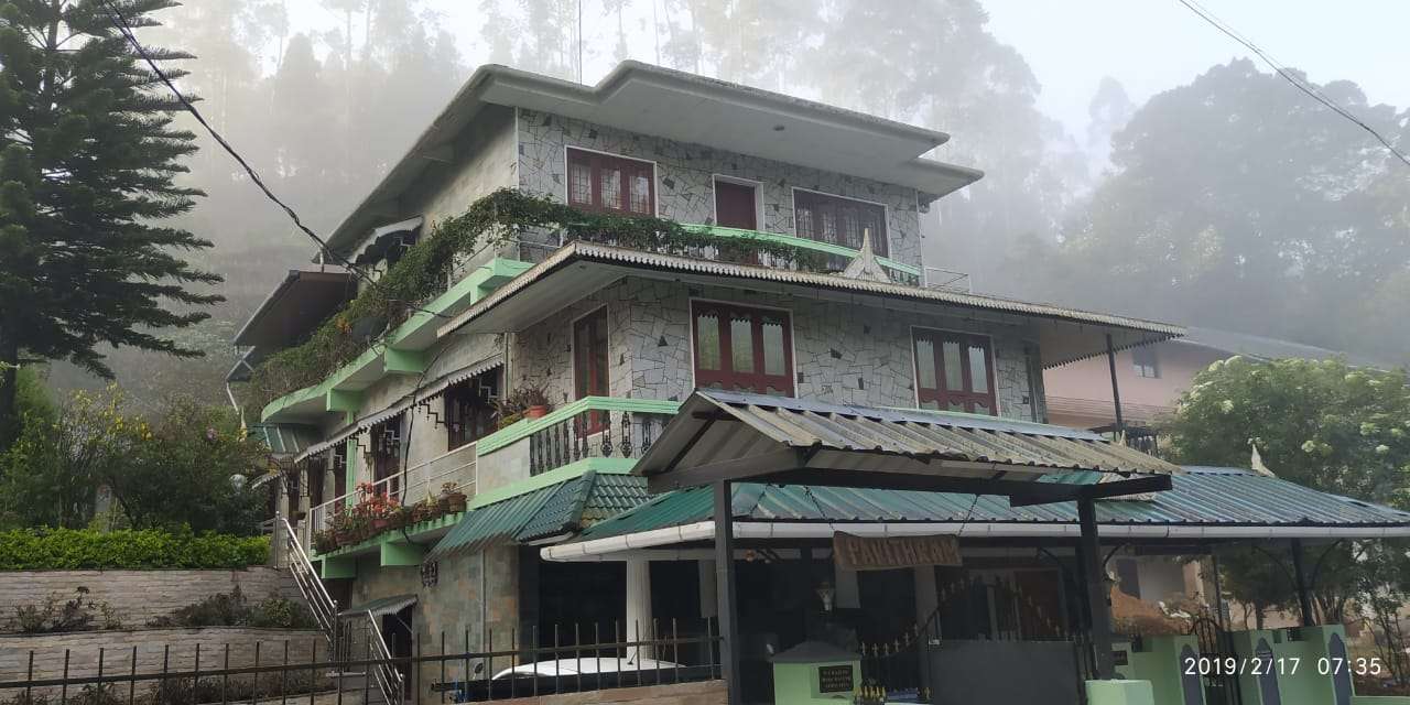 Local Style Homestay in Munnar Flat 20% off