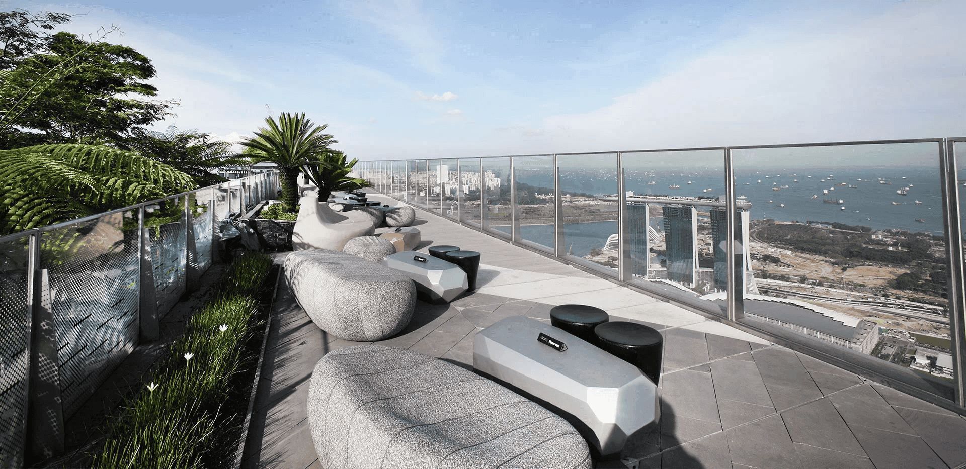 1-altitude Gallery & Bar Singapore Flat 29% off