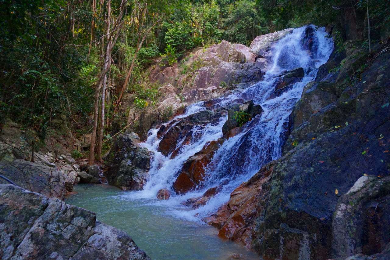 Tan Rua Waterfall (Secret Falls)