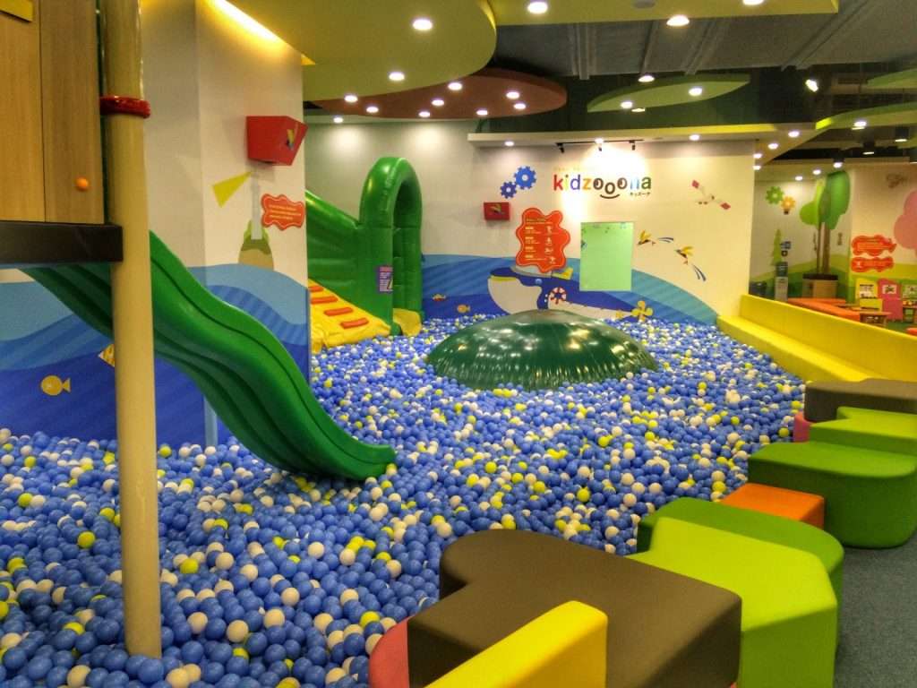 Molly Fantasy & Kidzoona 