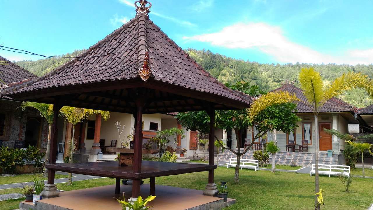 Segara Hotel & Restaurant