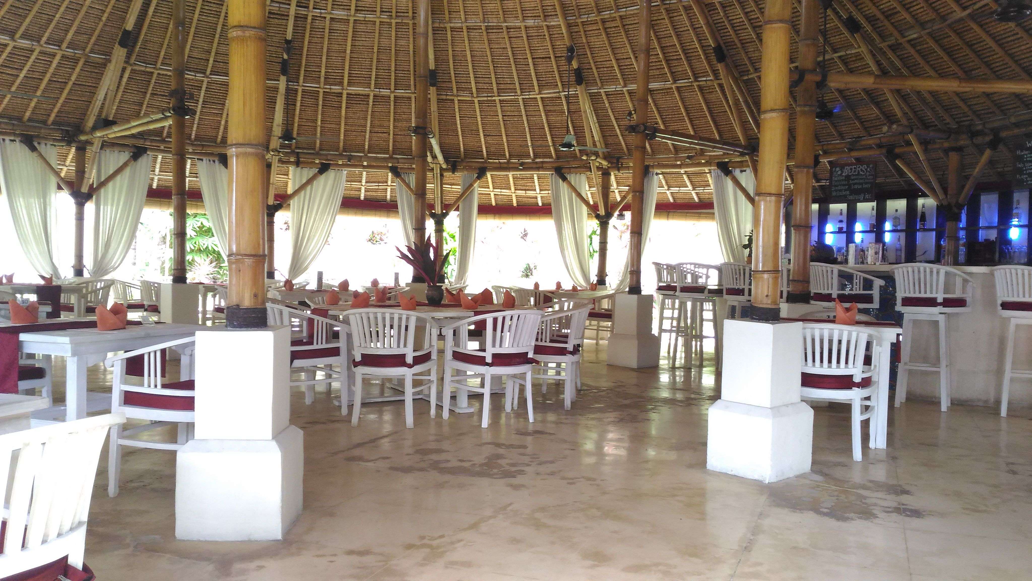 The Dining Room Restaurant, Bar and Pizzeria 