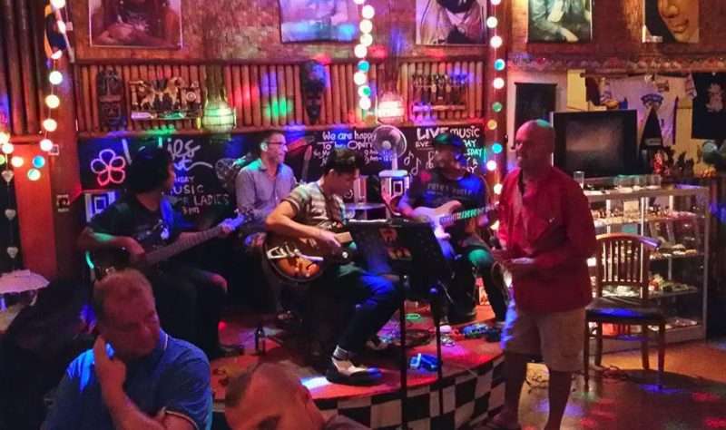 New Queen Pub and Restaurant