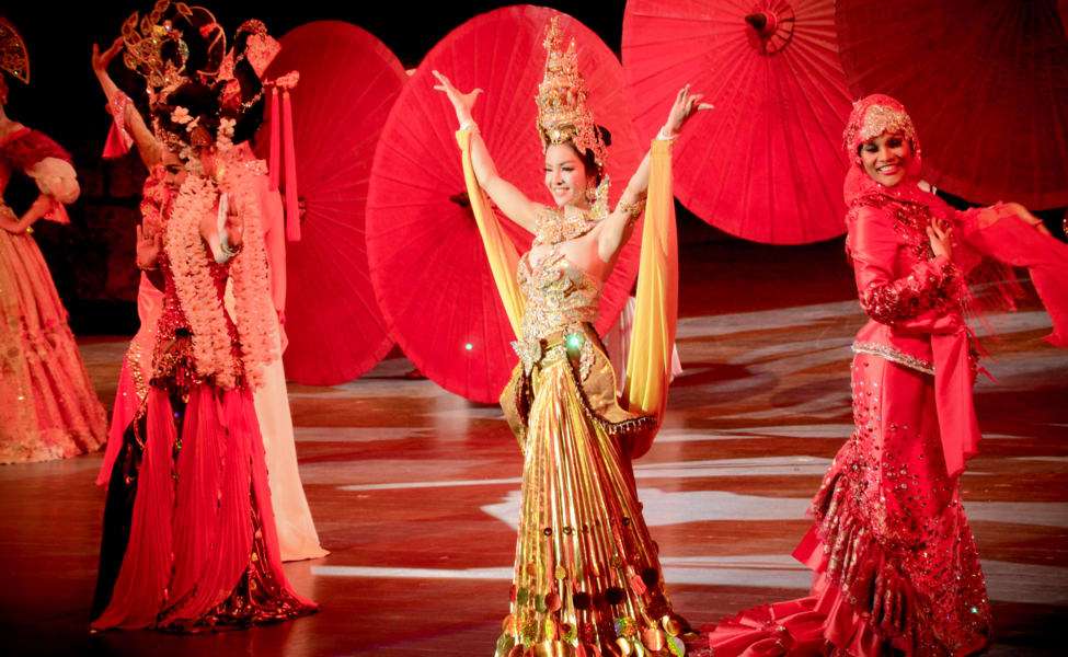 Witness Performances at the Colosseum Show