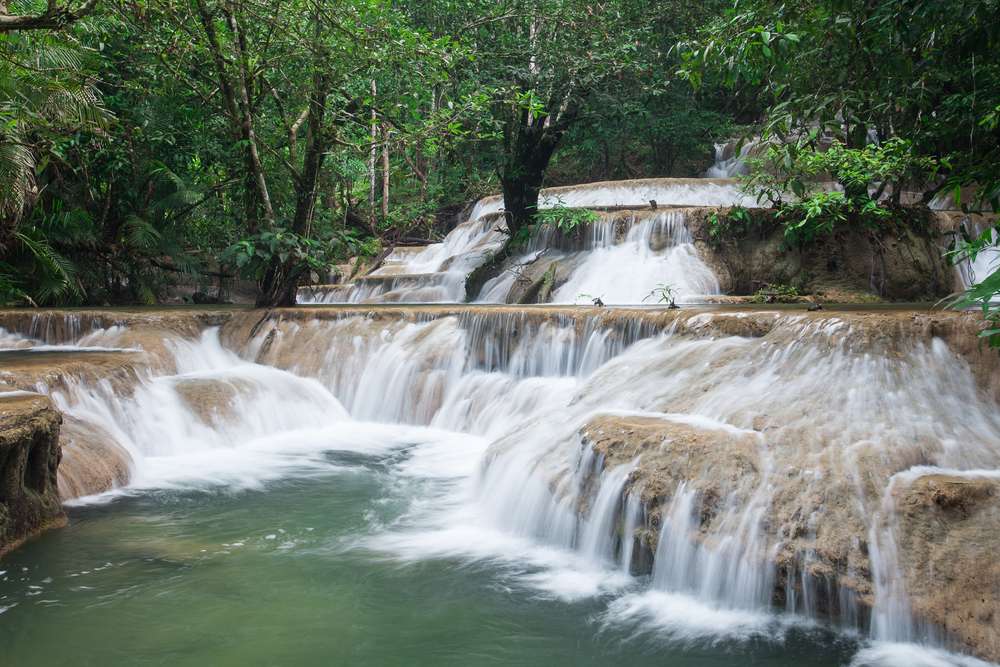 Roi Chan Phan Wang Waterfall