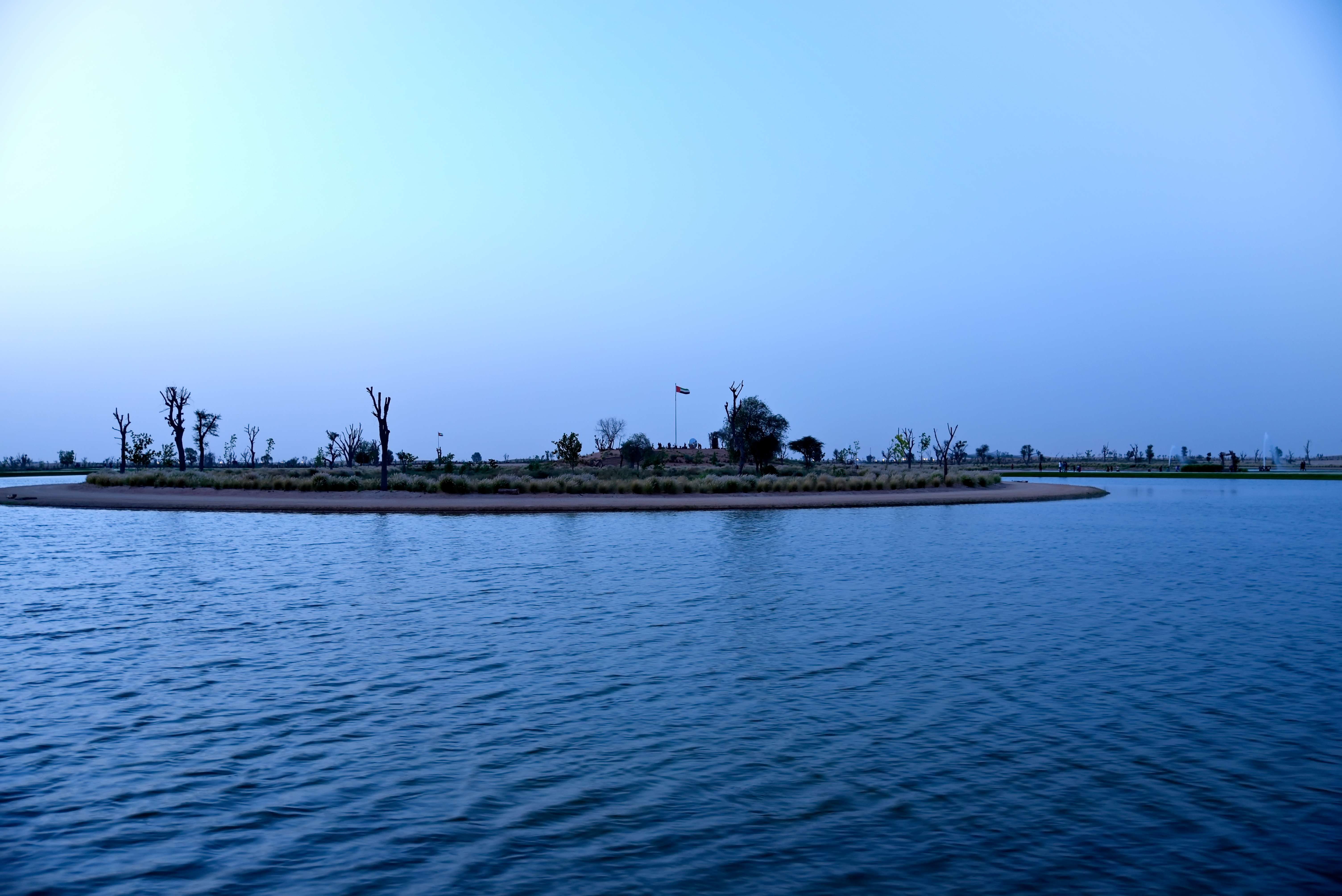 Enjoy Picnic in Al Qudra lakes