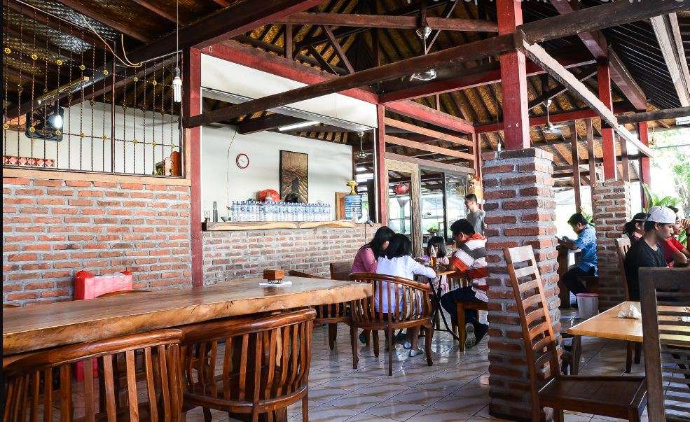 Warung Nasi Ayam Ibu Oki