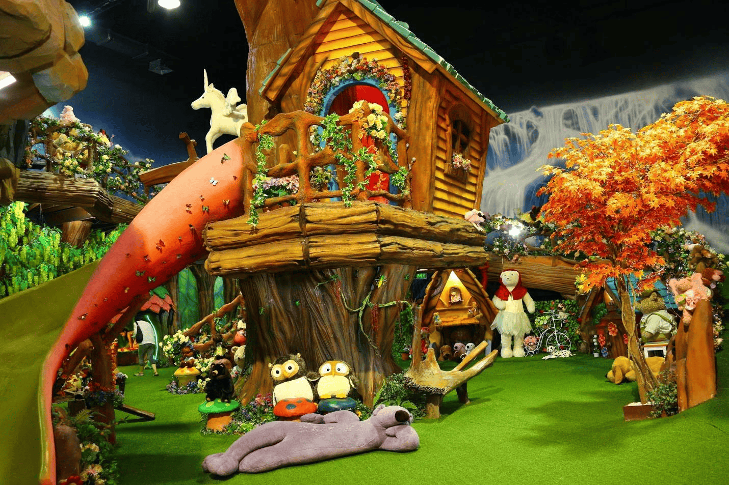 Spend a Day at the Teddy Bear Museum