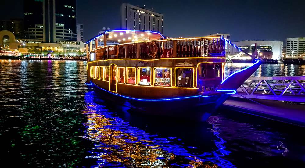 Dubai Marina Cruise
