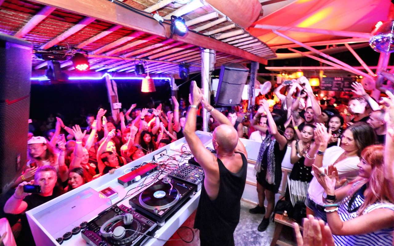 Cha Cha Moon Beach Club