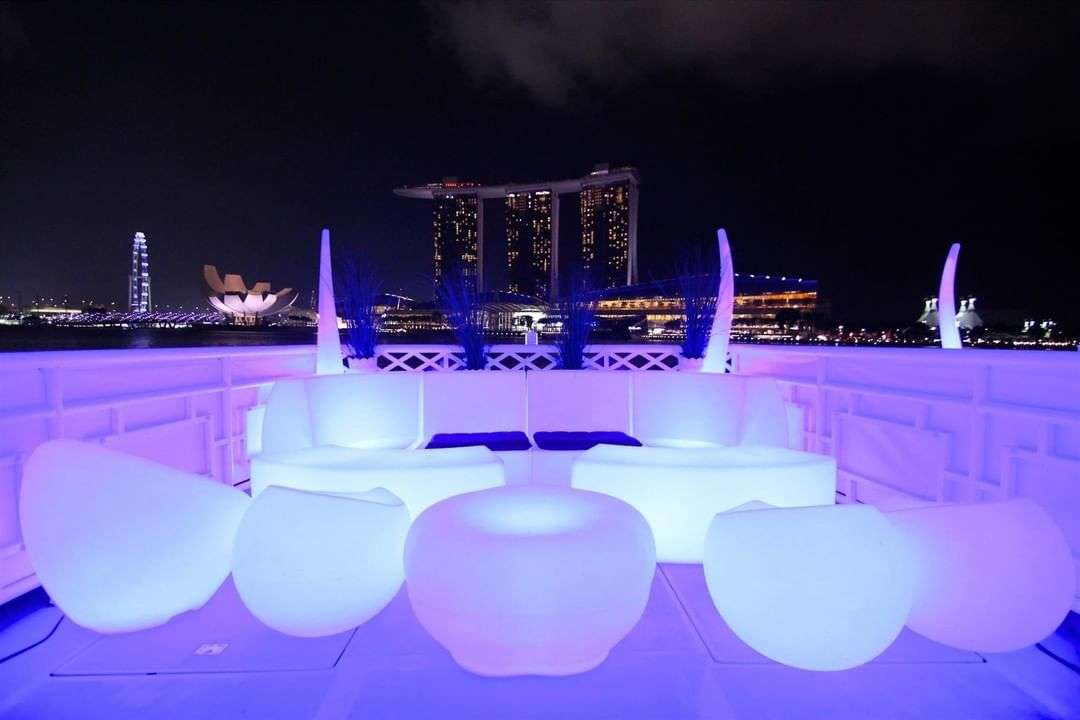 Dine at The Float at Marina Bay
