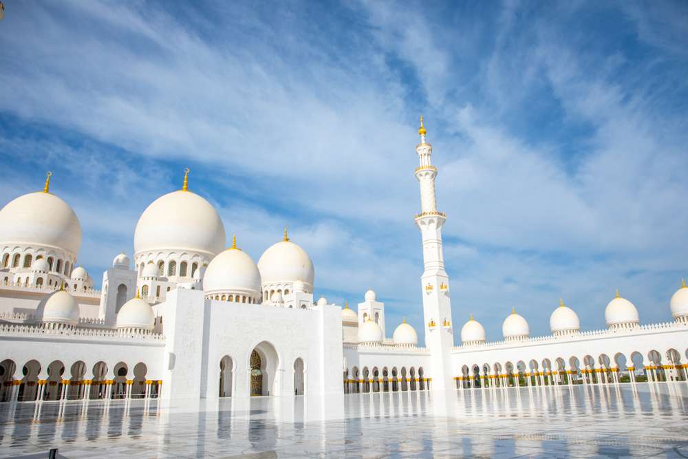 Visit Sheikh Zayed Mosque