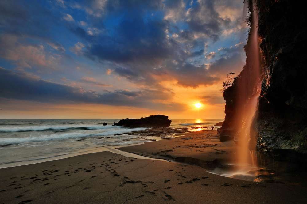 Melasti Beach Waterfall