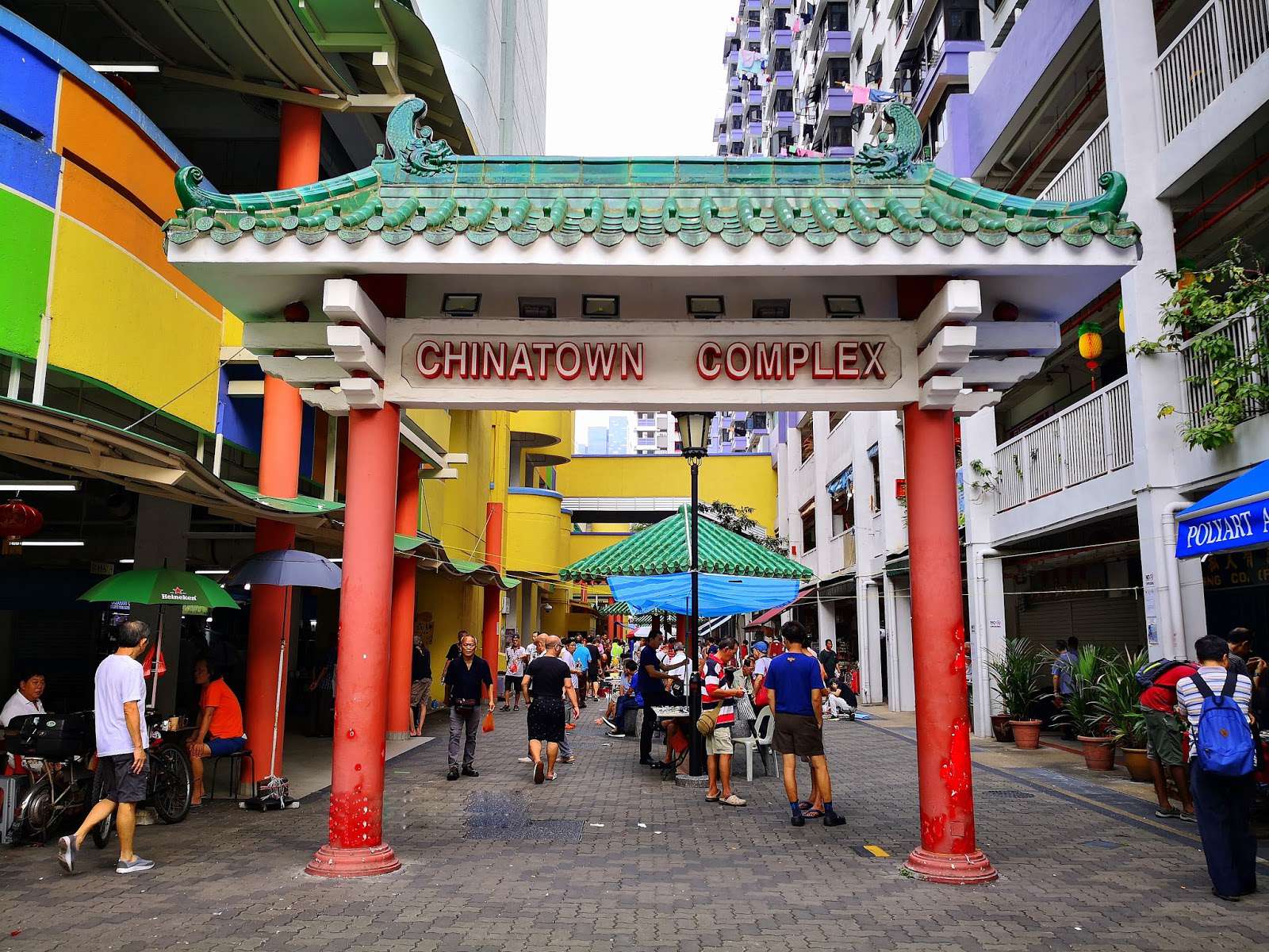 Explore the Largest Hawker Center - Chinatown Complex