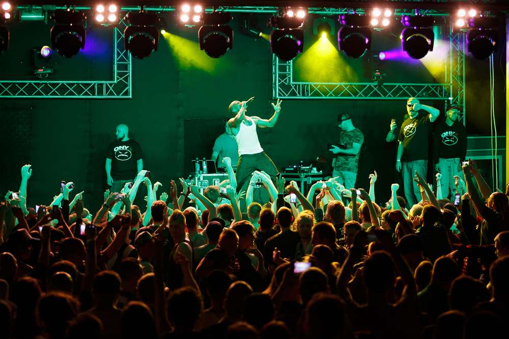 Catch the Beats at Onyx Nightclub