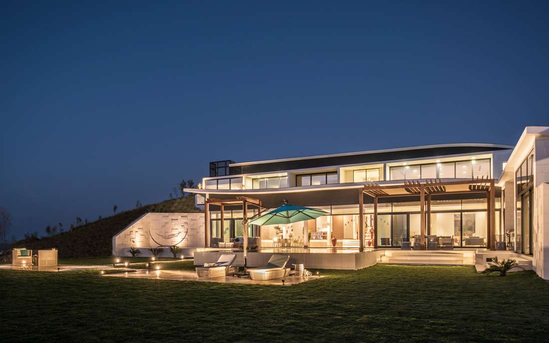 Zaya Nurai Island Resort