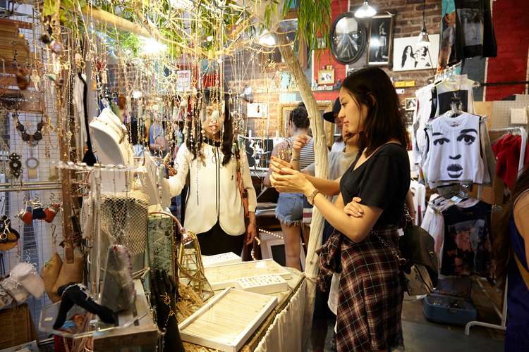  Market of Artists and Designers  