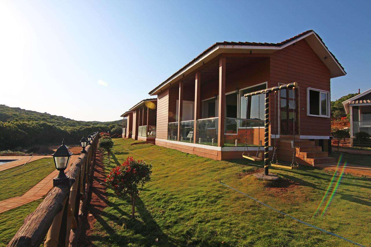 Resort Amidst Forest, Mahabaleshwar Flat 11% off