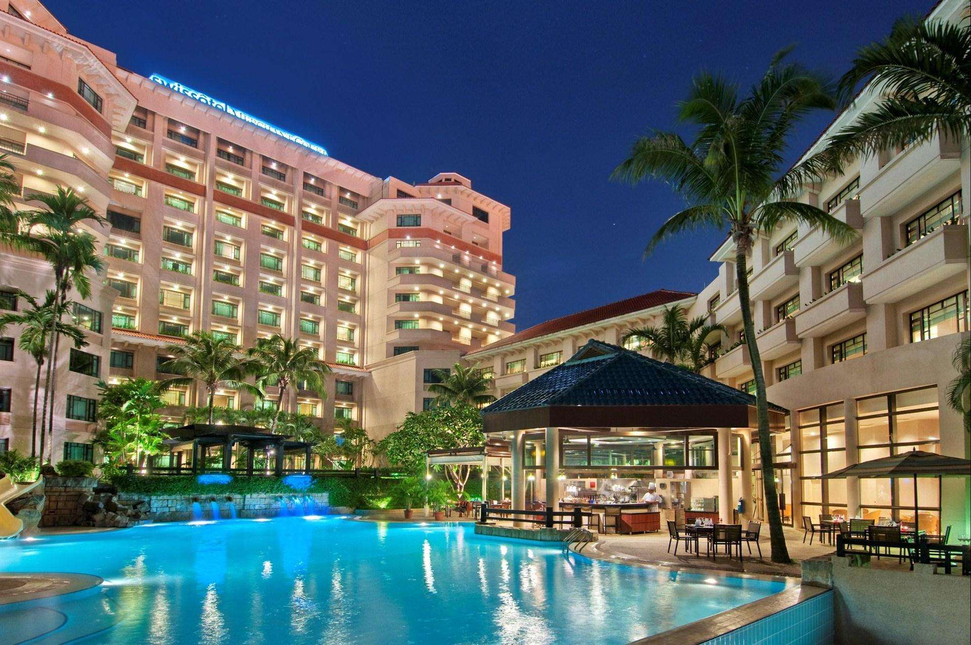 Swissotel Merchant Court