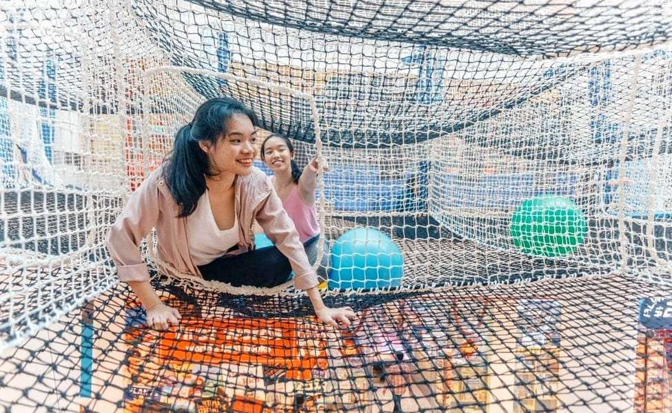 Play Games at Singapore Airzone