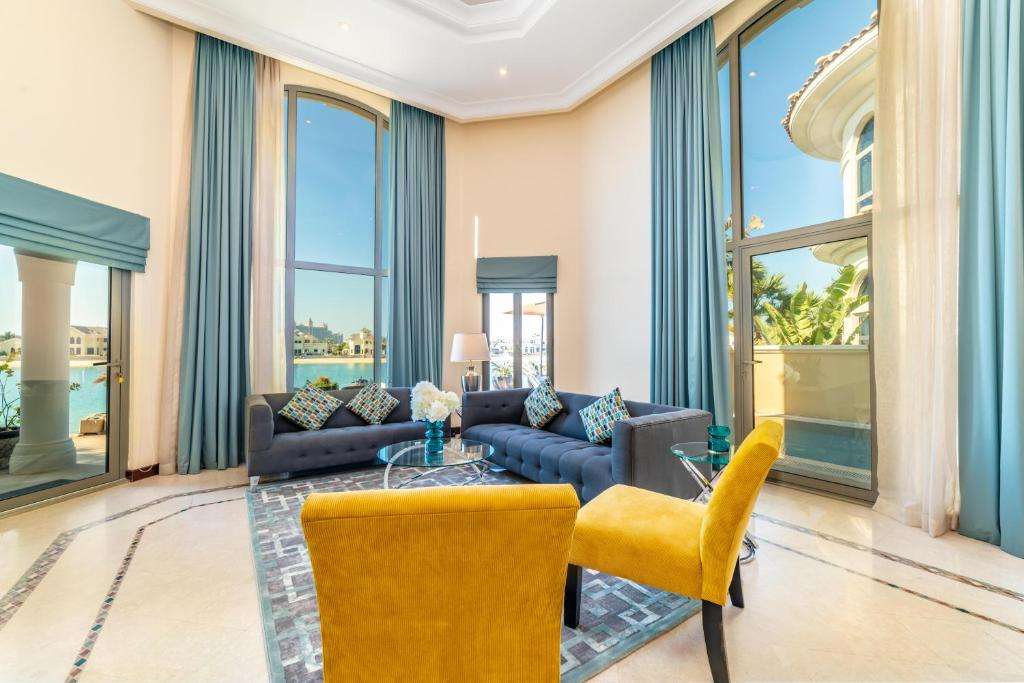 Yanjoon Holiday Villas 