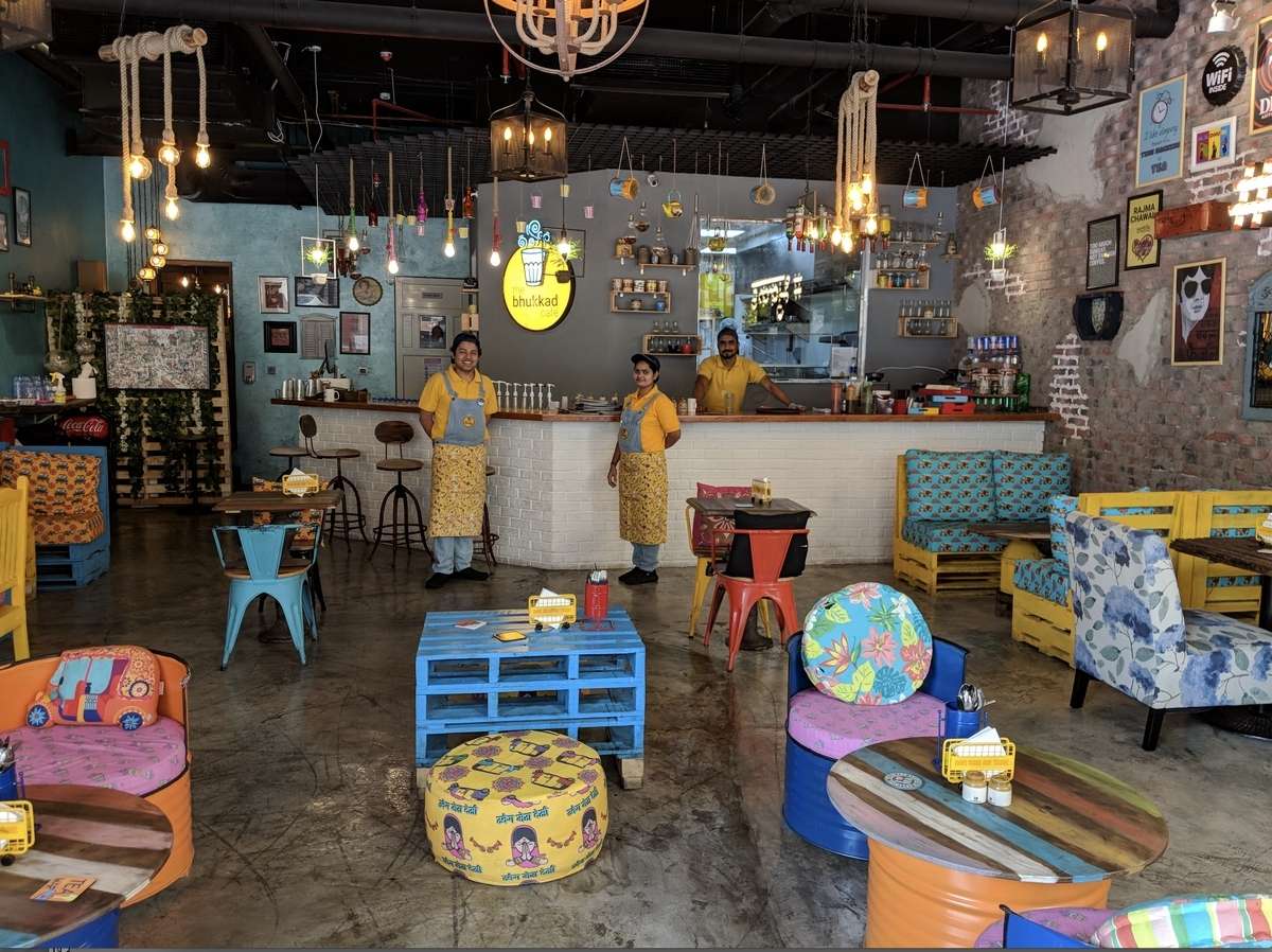 The Bhukkad Café