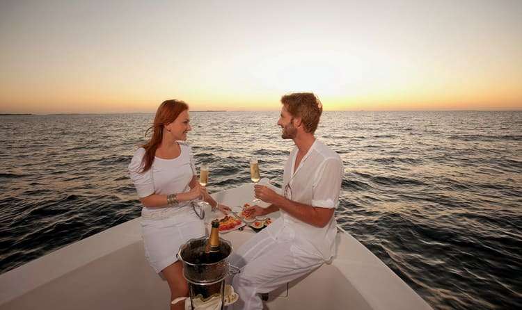 Sunset Dinner Cruise on a Traditional Junk Ship