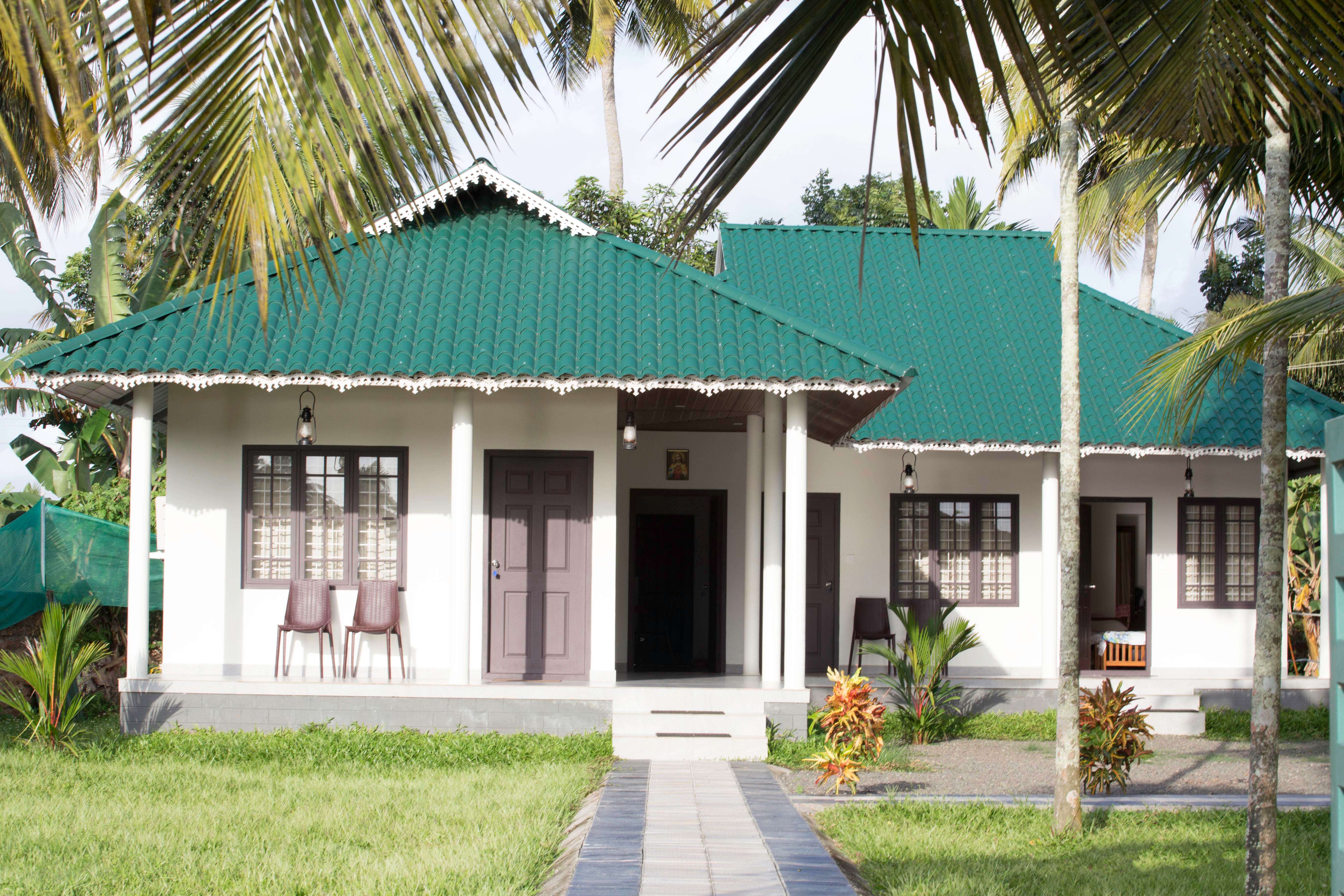 Homestay in Backwaters of Alleppey- Flat 13% off