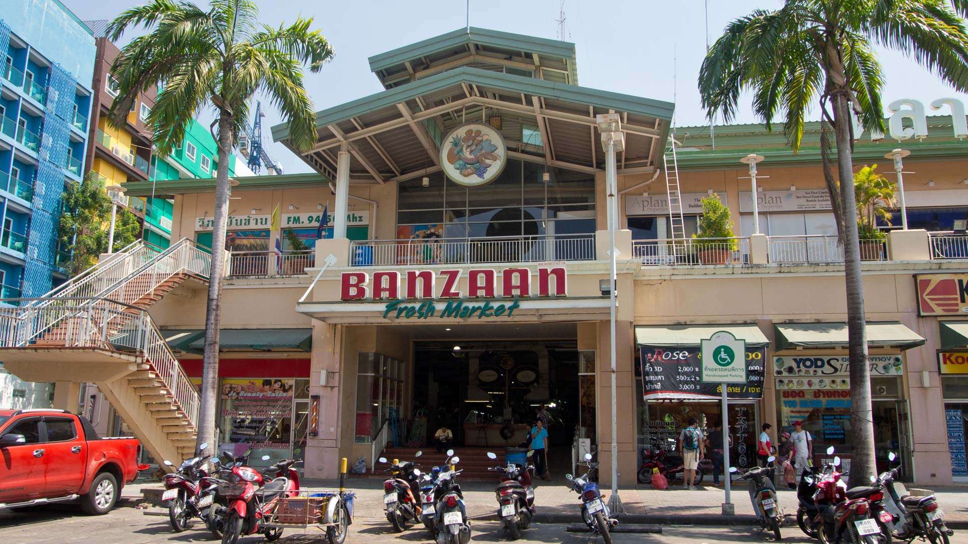 Banzaan Market