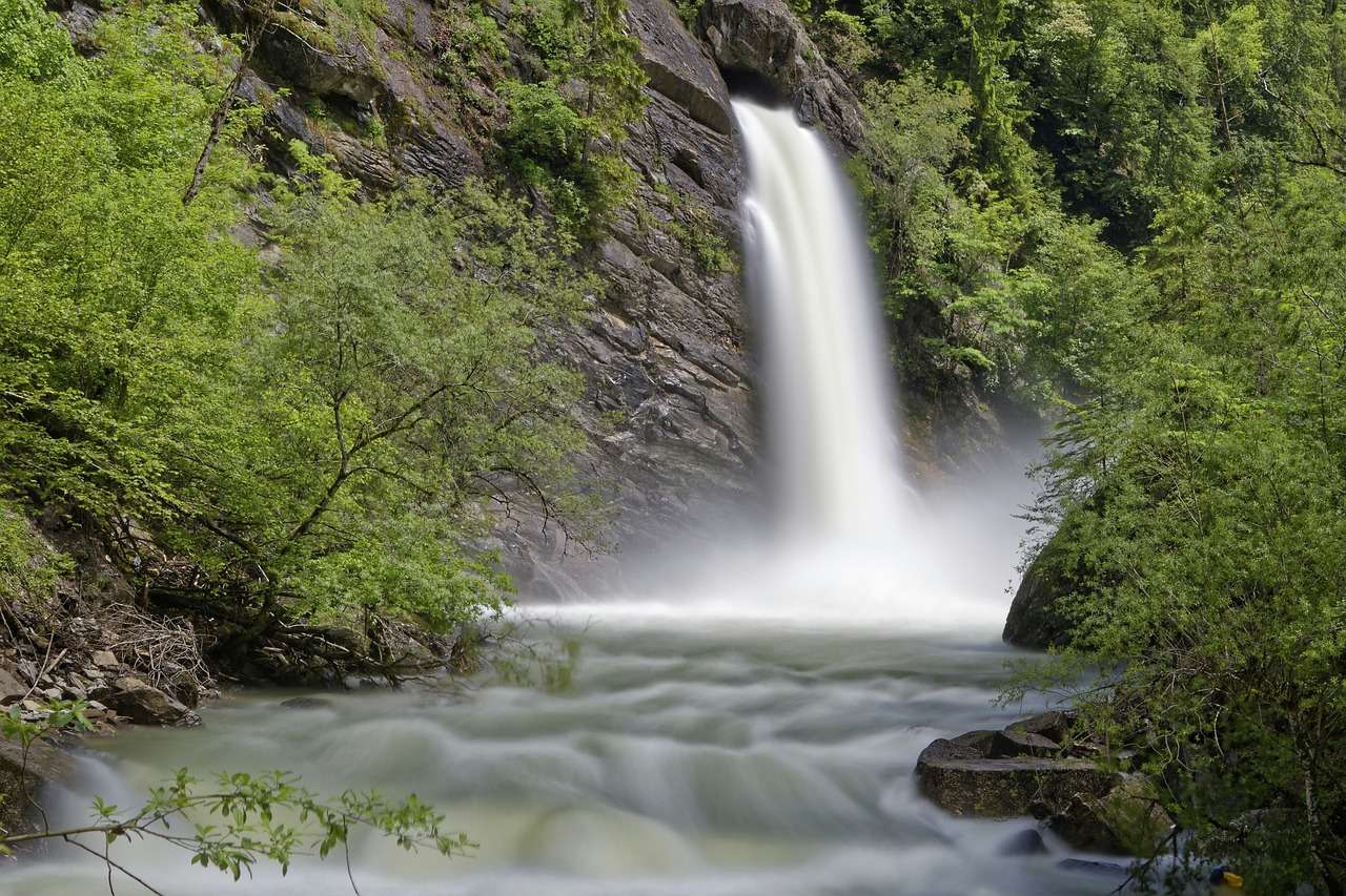 Kudumari Waterfalls, Udupi (449 km from Bangalore)